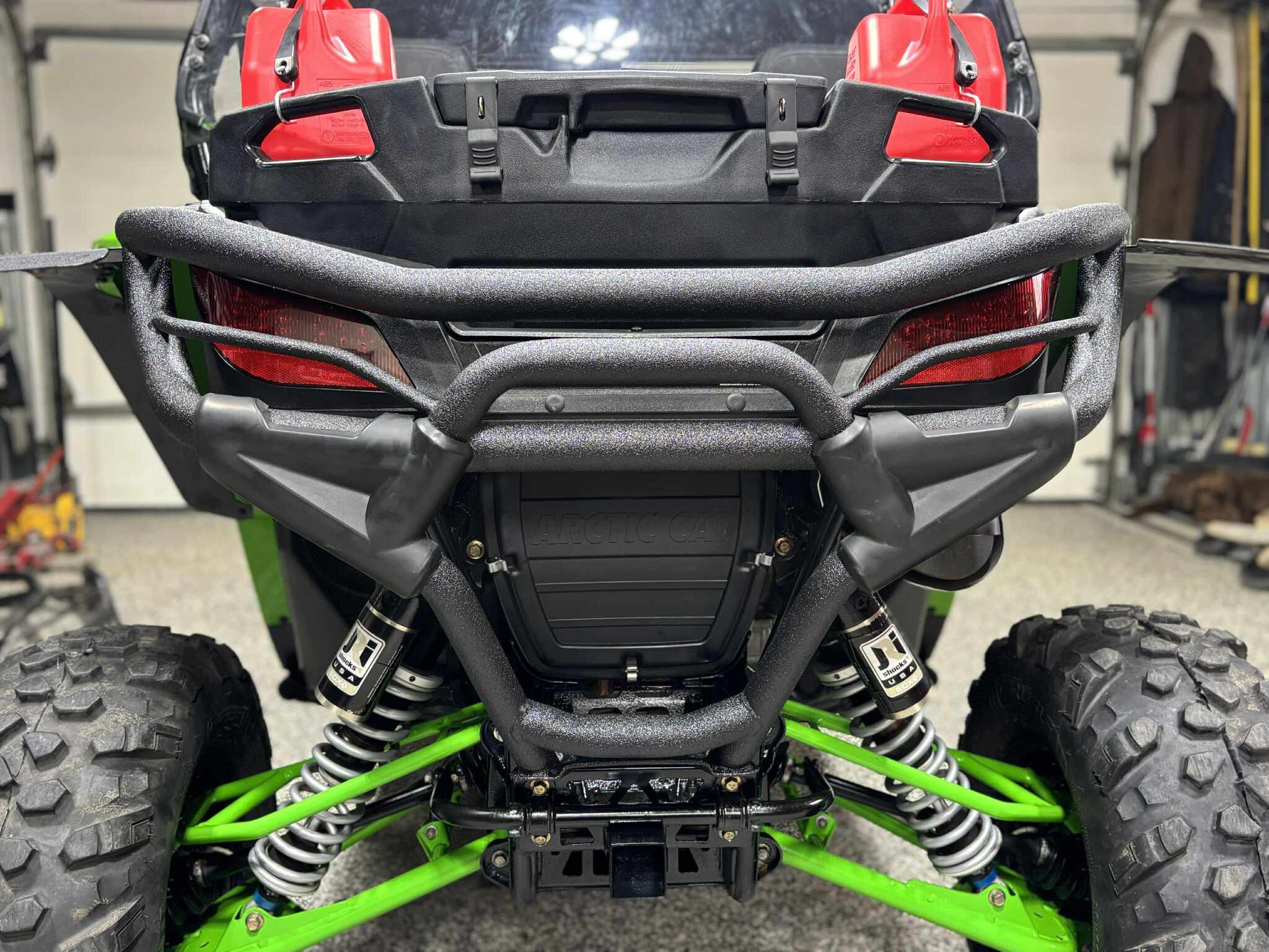 VTT Arctic Cat — traitement Summum Liner